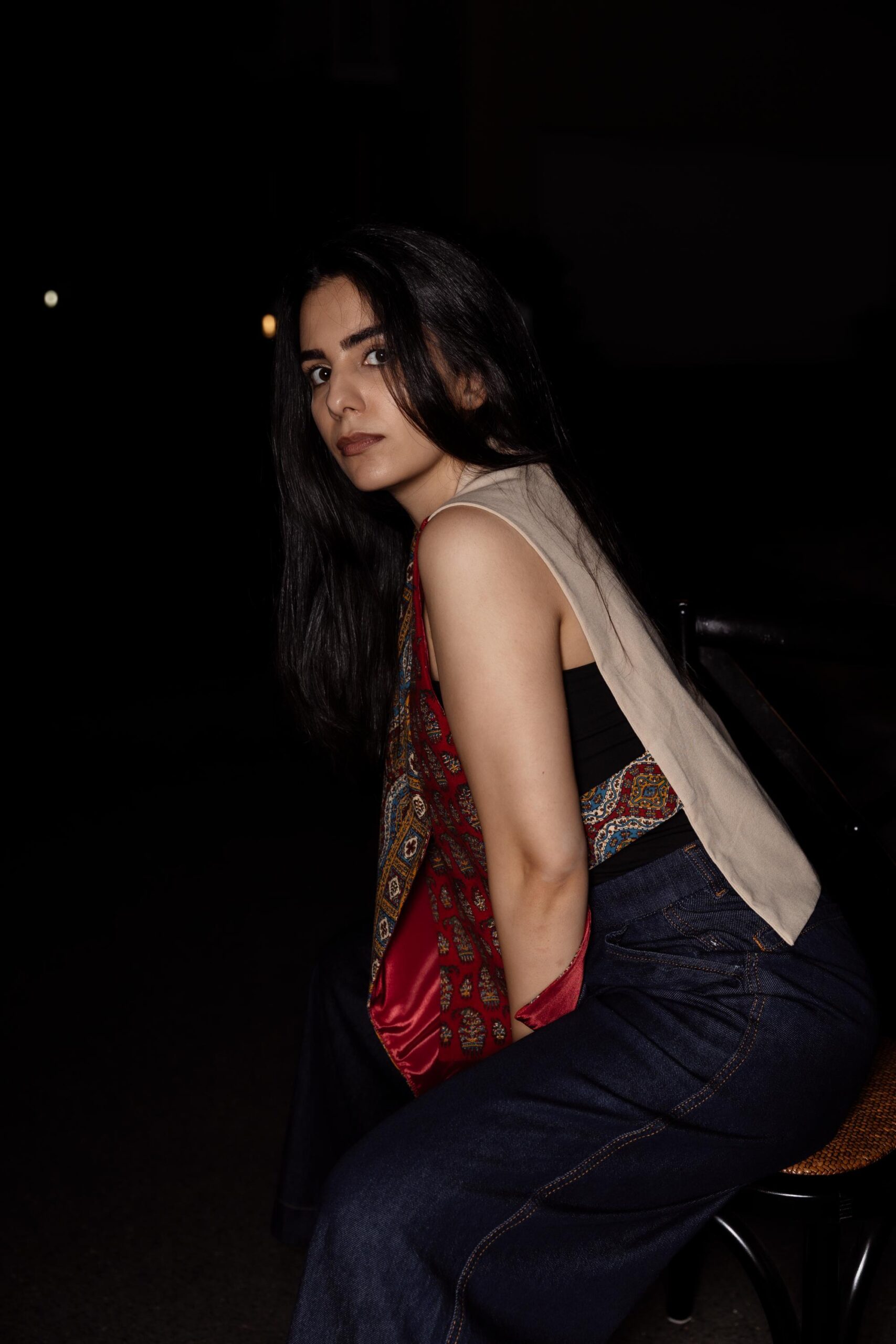 Wrapped Kaf Lapi Waistcoat - Image 5